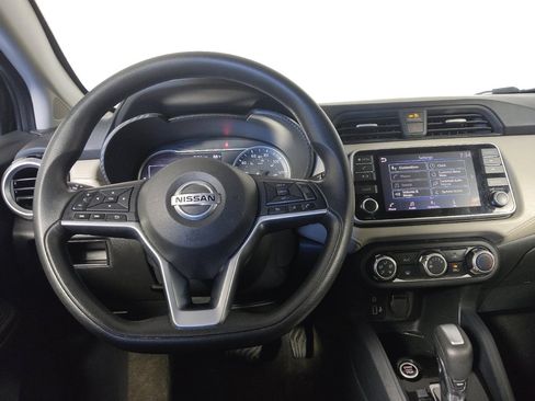Used 2021 Nissan Versa SV FWD image 22