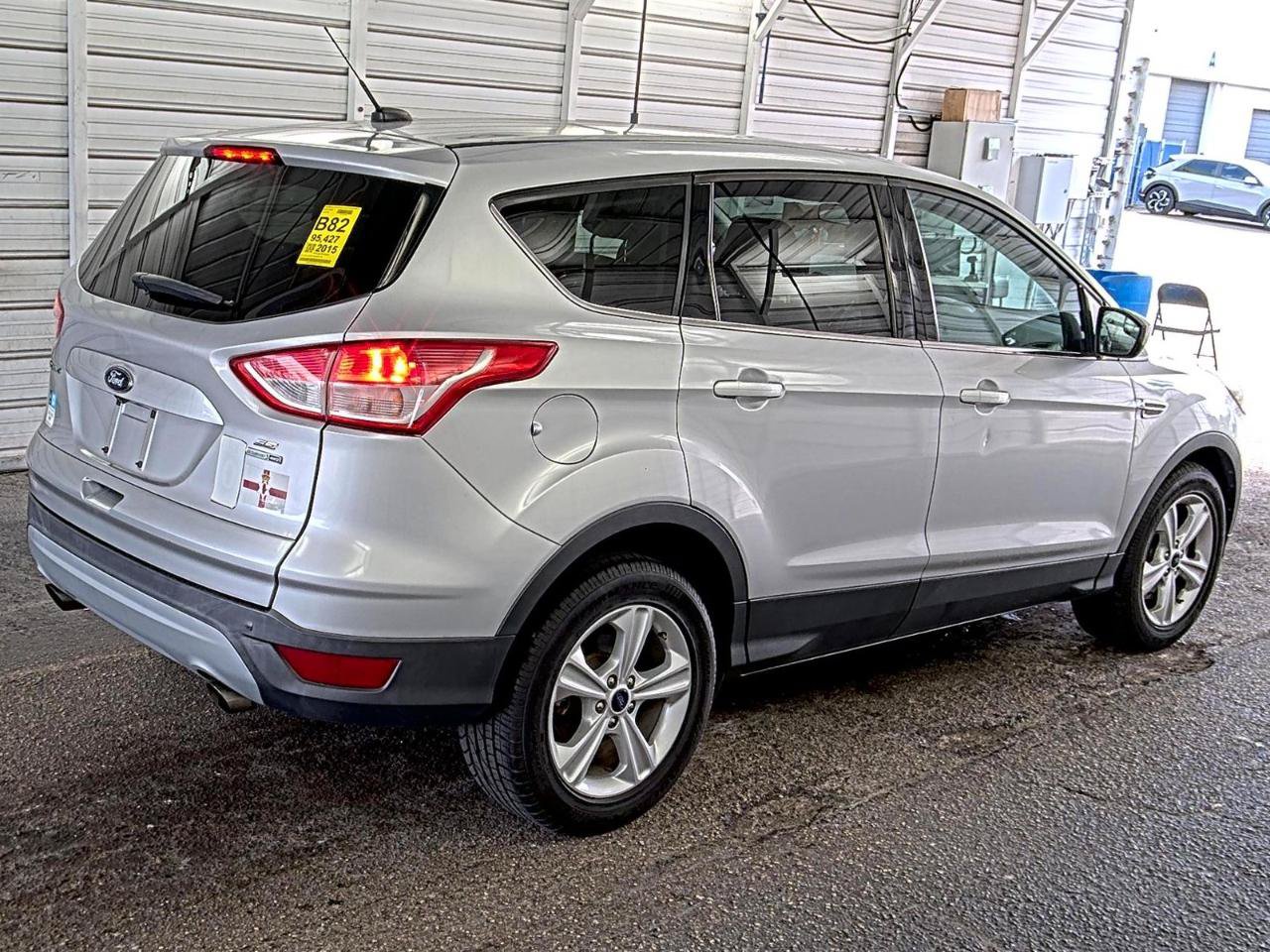 Used 2015 Ford Escape SE AWD/4WD image 3
