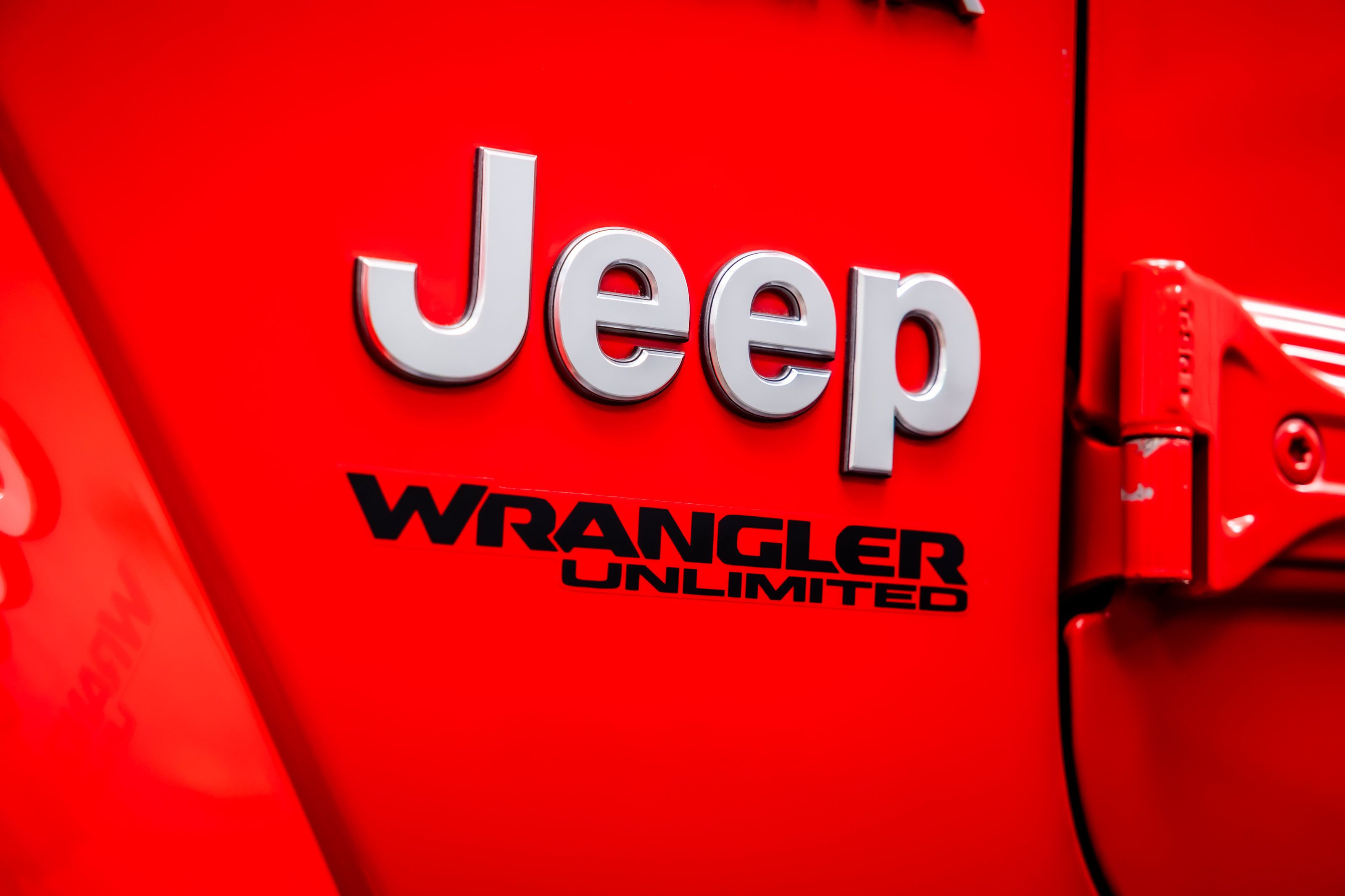 Used 2018 Jeep Wrangler Unlimited Sahara AWD/4WD image 15