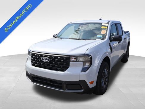 Used 2026 Ford Maverick XLT FWD image 2