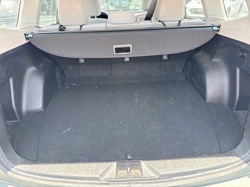 Used 2014 Subaru Forester 2.5i AWD/4WD image 8