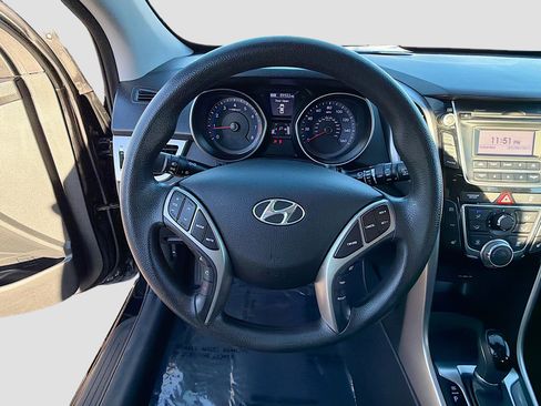 Used 2013 Hyundai Elantra GT image 34