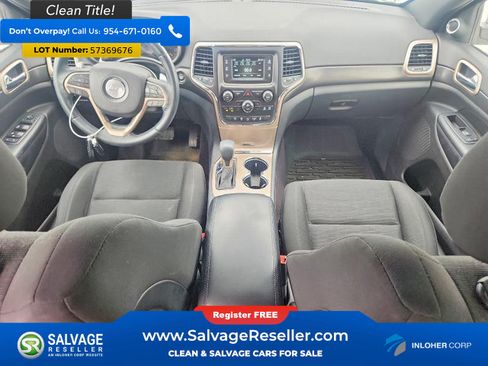 Used 2017 Jeep Grand Cherokee Laredo w/ Quick Order Package 23E AWD/4WD image 11