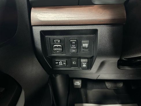 Used 2020 Toyota Tundra Limited w/ Limited Premium Package image 17