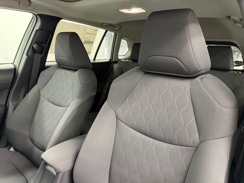 New 2026 Toyota Corolla Cross LE FWD image 19