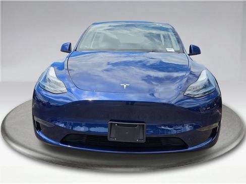 Used 2023 Tesla Model Y Long Range AWD/4WD image 8