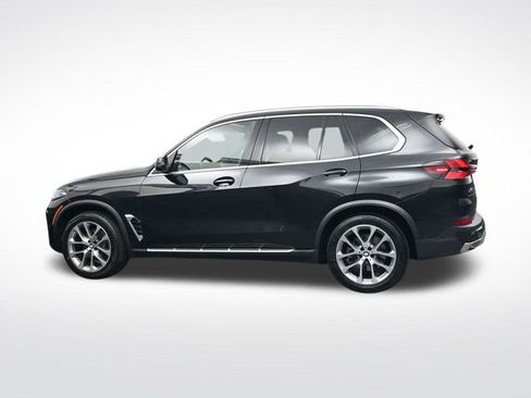 Used 2024 BMW X5 xDrive40i image 4