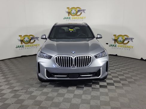 Certified 2026 BMW X5 xDrive40i AWD/4WD image 2