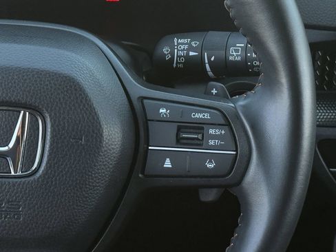 Used 2024 Honda CR-V Sport image 16