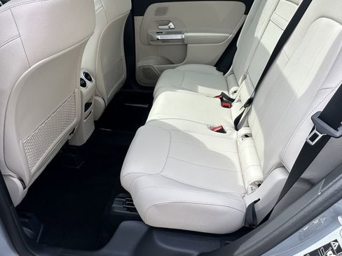 New 2026 Mercedes-Benz GLB 250 4MATIC image 24