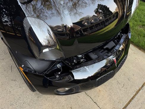 Used 2009 Pontiac Solstice GXP w/ Premium Package RWD image 73