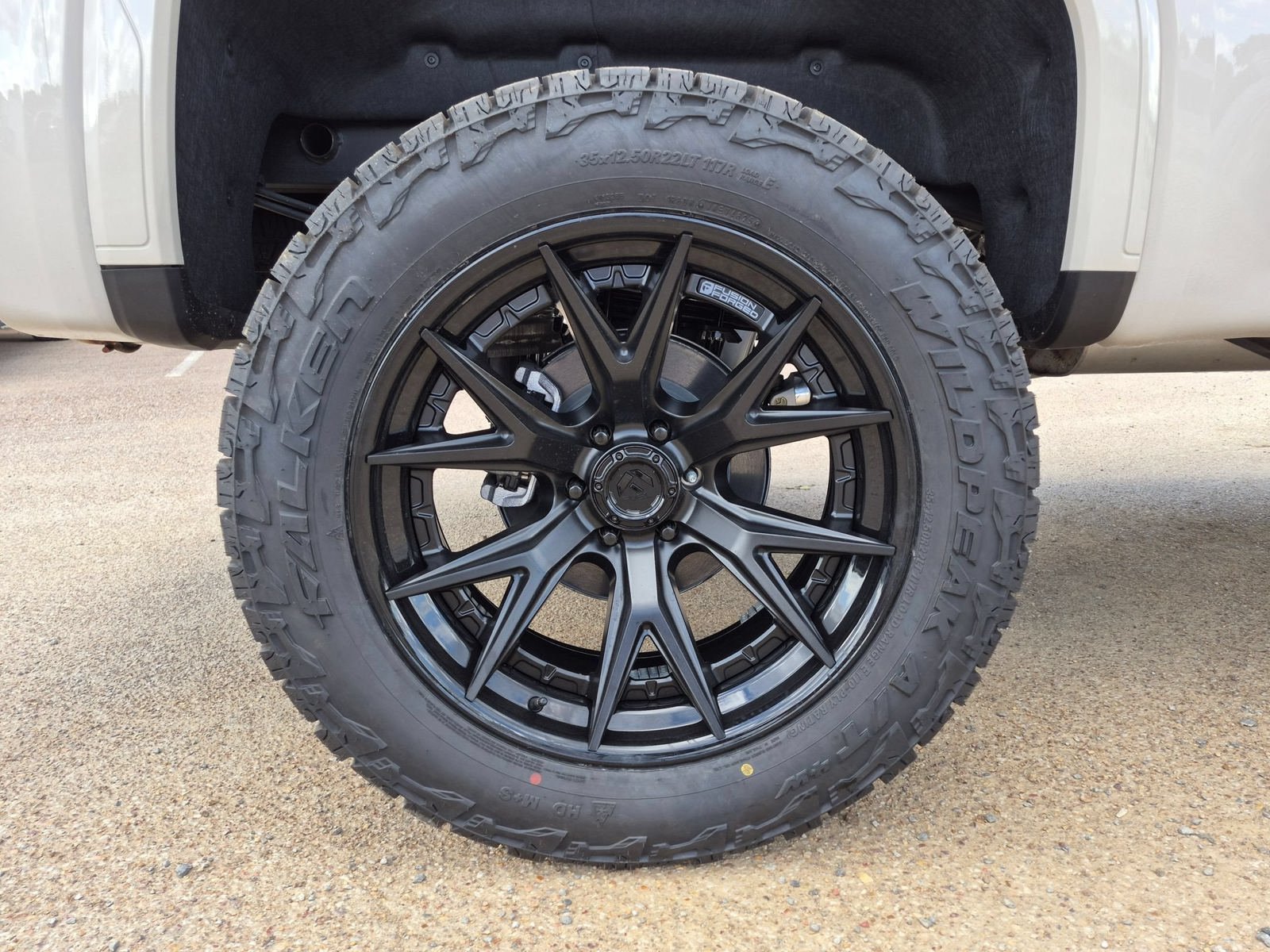 New 2026 GMC Sierra 1500 AT4 w/ AT4 Premium Package AWD/4WD image 29