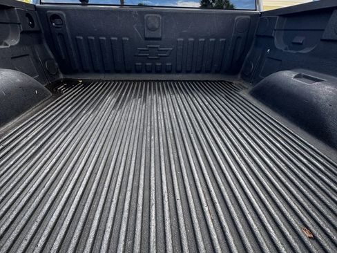 Used 2017 Chevrolet Silverado 1500 LT w/ All Star Edition RWD image 7