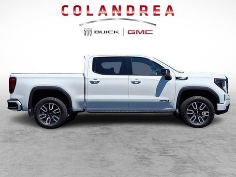Used 2025 GMC Sierra 1500 AT4 w/ AT4 Premium Package AWD/4WD image 7
