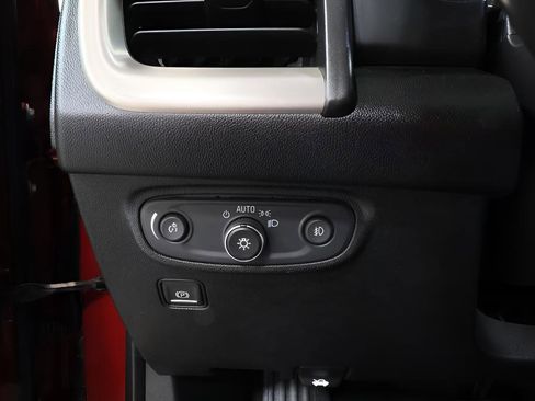 Used 2019 GMC Terrain Denali w/ Comfort Package FWD image 20