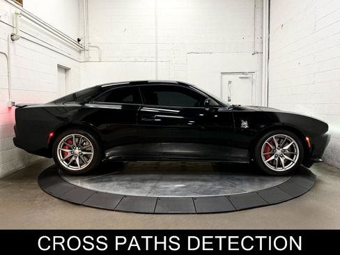 Used 2024 Dodge Charger Daytona Scat Pack w/ Plus Group AWD/4WD image 9