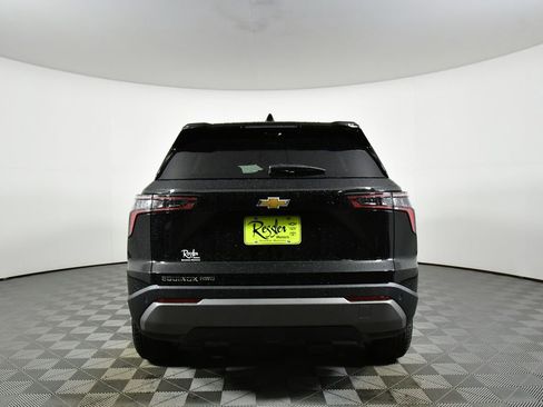 New 2026 Chevrolet Equinox LT w/ Safety and Technology Package AWD/4WD image 12
