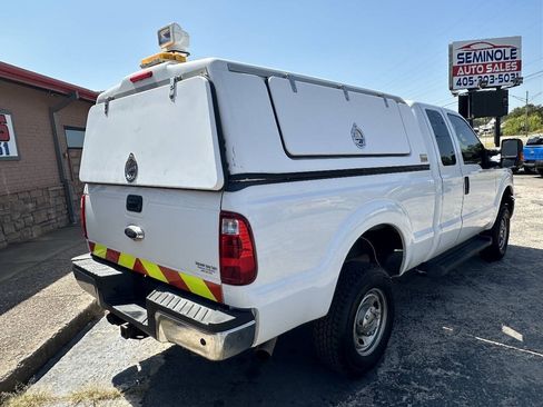 Used 2015 Ford F250 XL w/ Power Equipment Group AWD/4WD image 8