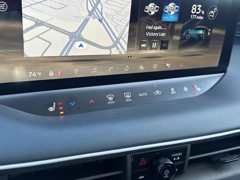 New 2026 Nissan Leaf Platinum+ w/ Cargo Package (Platinum+) image 27