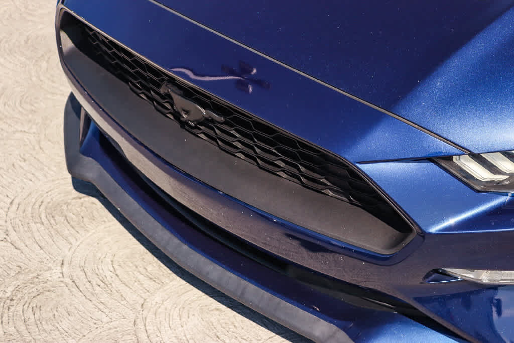 Used 2020 Ford Mustang Premium w/ Equipment Group 201A RWD image 8