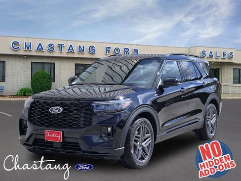 New 2026 Ford Explorer ST-Line w/ ST-Line Street Pack RWD image 1