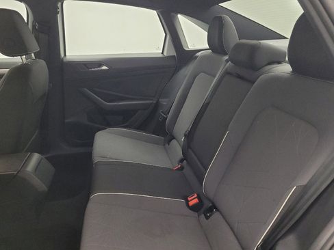 Used 2025 Volkswagen Jetta Sport FWD image 18