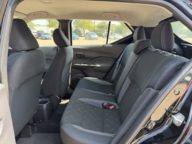 Used 2020 Nissan Kicks S FWD image 24