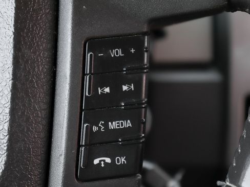 Used 2010 Ford F150 XLT image 20