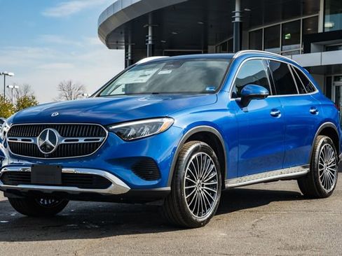 New 2026 Mercedes-Benz GLC 300 4MATIC image 3