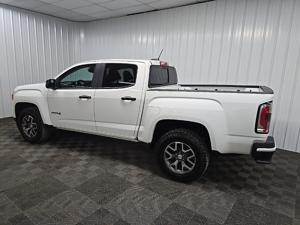 Used 2022 GMC Canyon AT4 w/ Trailering Package AWD/4WD image 4