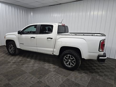 Used 2022 GMC Canyon AT4 w/ Trailering Package AWD/4WD image 4