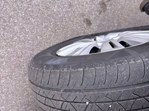 Used 1998 Ford Windstar GL image 9