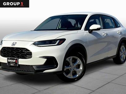 Used 2025 Honda HR-V LX