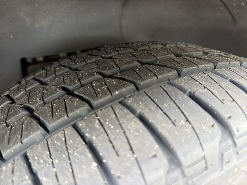 Used 2018 GMC Yukon Denali w/ Denali Ultimate Package AWD/4WD image 11