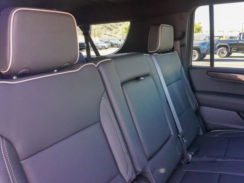 New 2026 GMC Yukon XL Elevation image 14