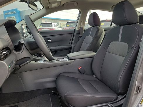 New 2025 Nissan Sentra SV image 19