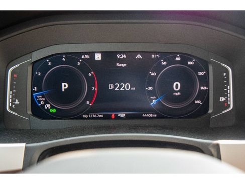Used 2023 Volkswagen Atlas SEL Premium AWD/4WD image 25