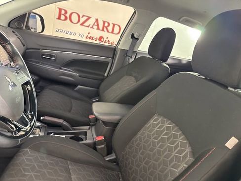 Used 2022 Mitsubishi Outlander Sport LE image 11