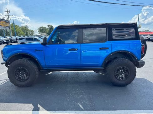Used 2021 Ford Bronco Badlands w/ Sasquatch Package AWD/4WD image 8