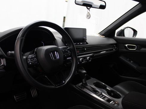 Used 2023 Honda Civic Sport image 14