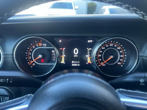 Used 2022 Jeep Gladiator Overland w/ Popular Equipment Package AWD/4WD image 46