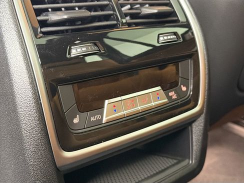 New 2026 BMW X5 xDrive50e image 26