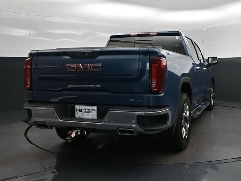 Used 2024 GMC Sierra 1500 SLT w/ SLT Premium Plus Package AWD/4WD image 7