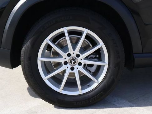 Used 2024 Mercedes-Benz GLE 350 4MATIC w/ 3rd Row Seat Package image 9