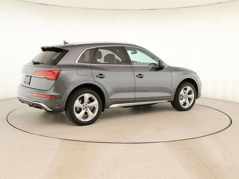 Certified 2022 Audi Q5 2.0T Premium Plus w/ Premium Plus Package image 7