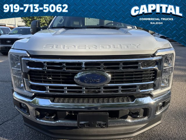 New 2026 Ford F550 4x4 Regular Cab Super Duty image 12
