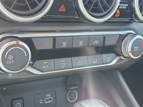 Used 2025 Nissan Sentra S image 26