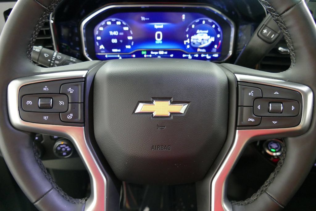Used 2024 Chevrolet Silverado 2500 LT w/ Convenience Package AWD/4WD image 19