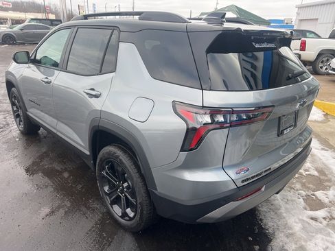 New 2026 Chevrolet Equinox LT w/ Convenience Package II image 8