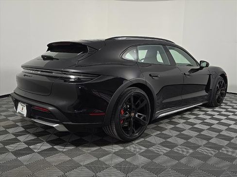 New 2025 Porsche Taycan 4S image 7